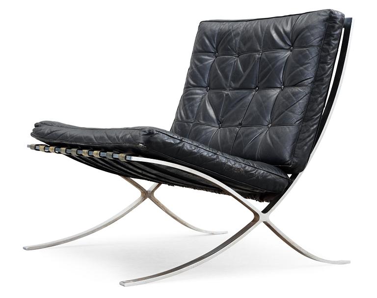 A Ludwig Mies van der Rohe 'Barcelona' chrome plated easy chair, Knoll International, probably around 1950.