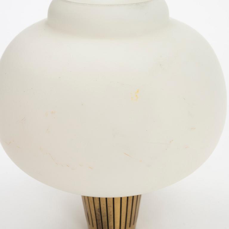 Hans Bergström, vägglampor 1 par, modell 338, ateljé Lyktan, Åhus, 1940-50-tal.