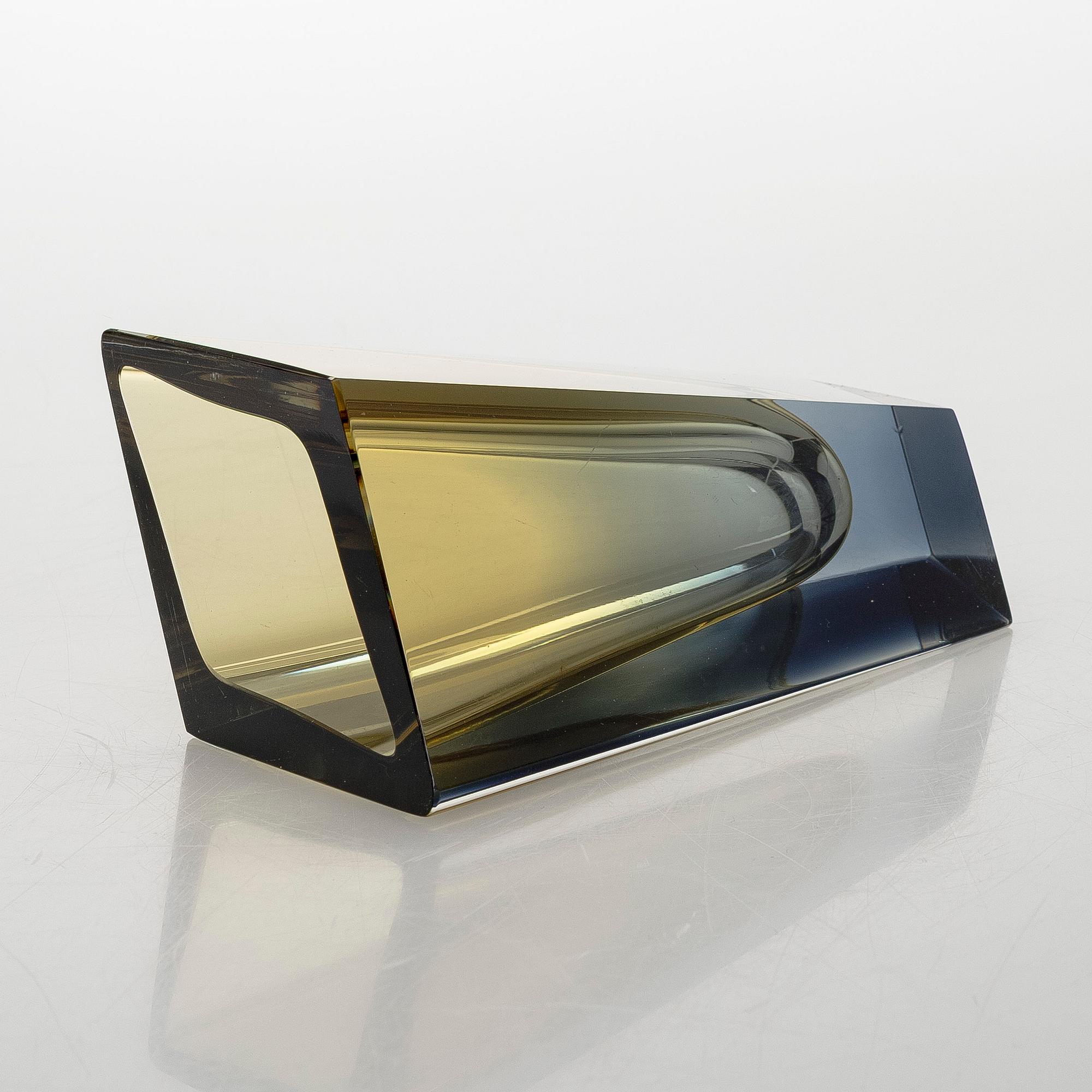 Kaj Franck, a 'Prisma' vase, signed K. Franck, Nuutajärvi Notsjö -65.