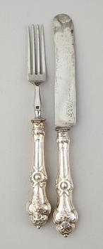 BESTICK, 12 st, silverskaft med stålblad, Ungern, 1800-/1900-tal.