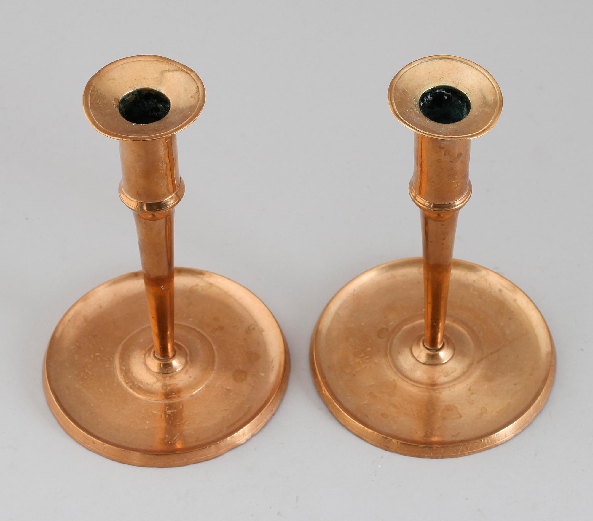 LJUSSTAKAR, 1 par, mässing, 1700-/1800-tal.