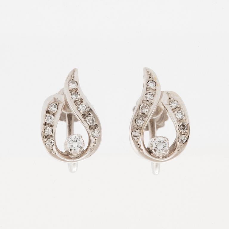 Diamantörhängen, briljant och åttkantslipade diamanter.
