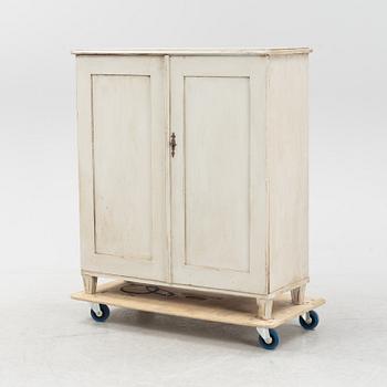 Skåp, 1800-talets andra hälft.