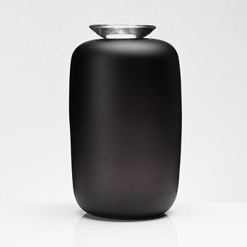 Anne Nilsson, a glass vase with cover, Kosta Boda, Sweden, limited ed 2/30.