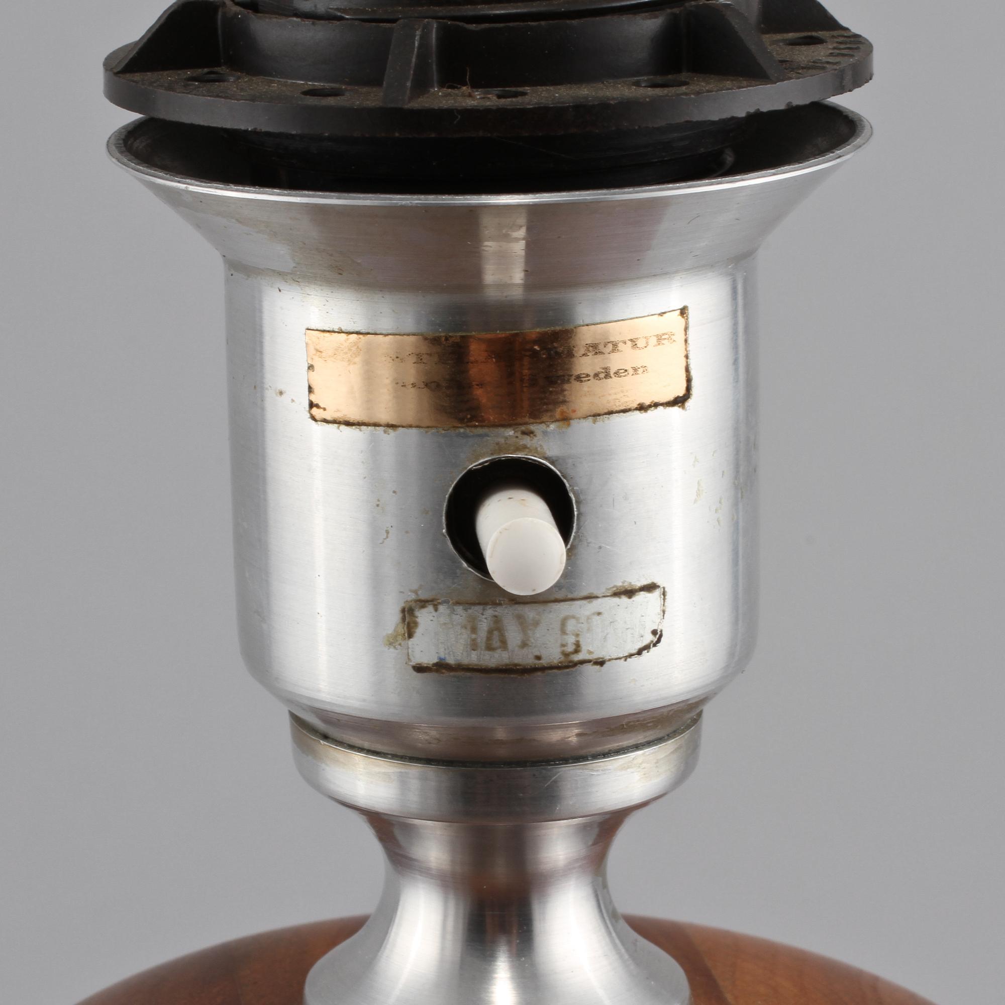 BORDSLAMPA, AB Stilarmatur, Tranås, 1900-talets andra hälft.