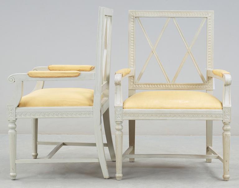 KARMSTOLAR, ett par, 1800-tal.