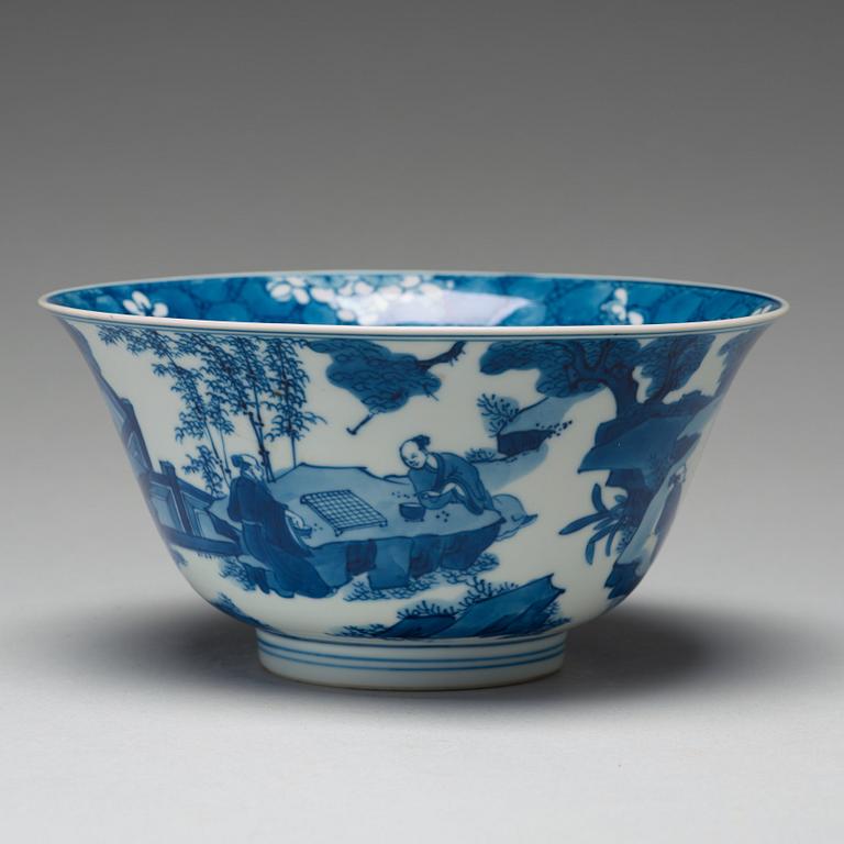 SKÅL, porslin. Qingdynastin, Kangxi (1662-1722).