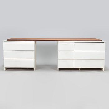 Aulis Leinonen, A writing desk including two  drawers model 200 and a desktop model T216, Artek 1950s.