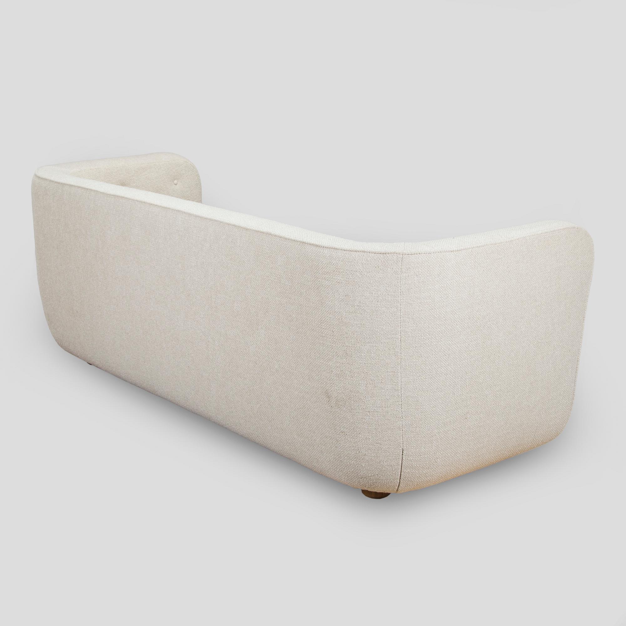 Flemming Lassen, sohva, "Vilhelm", valmistaja Audo Copenhagen. Uustuotanto. Muotoiltu 1935.