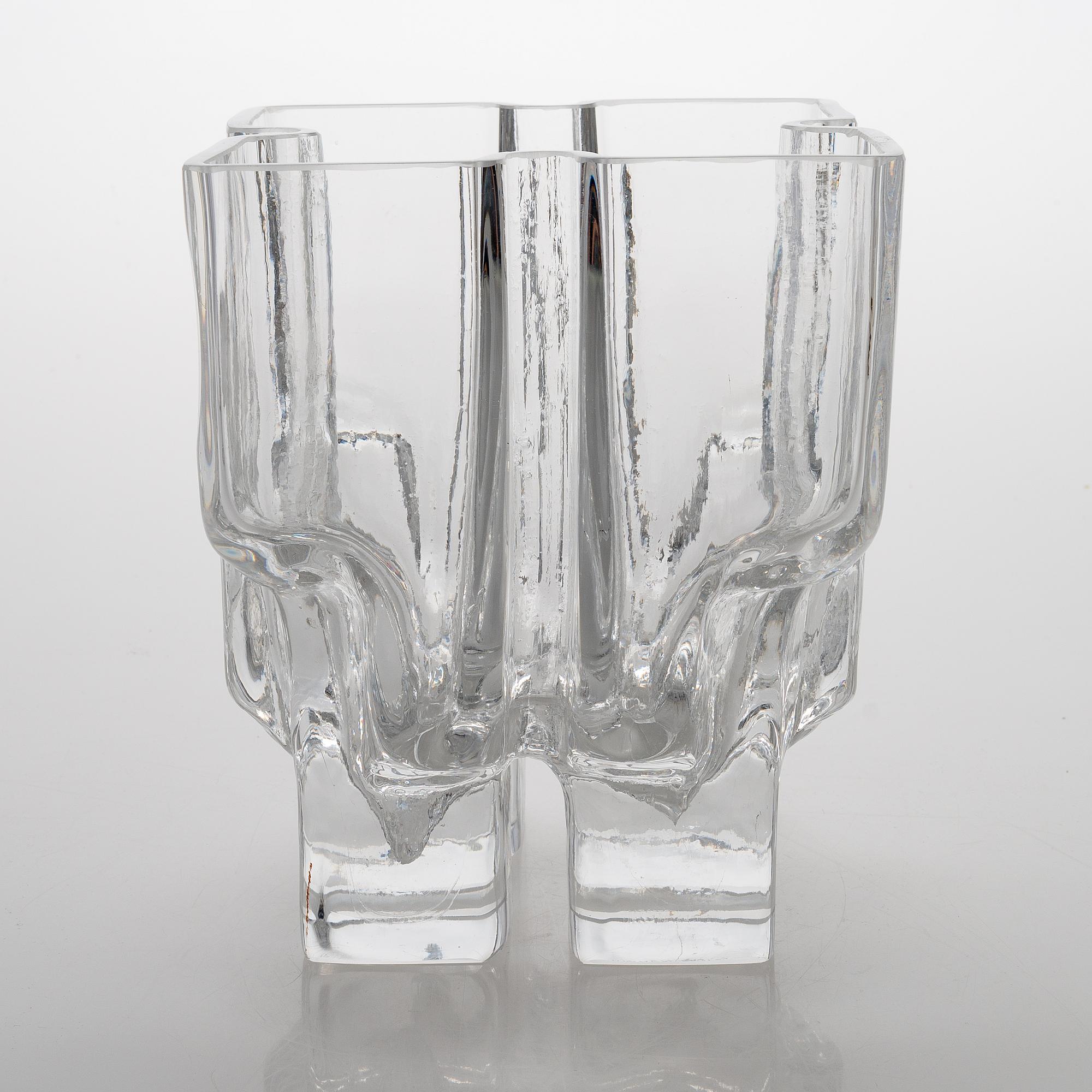 HELENA TYNELL, a '6608' vase signed Helena Tynelll Riihimäen Lasi.