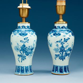 1908. A pair of blue and white vases, Qing dynasty, 18th Century.