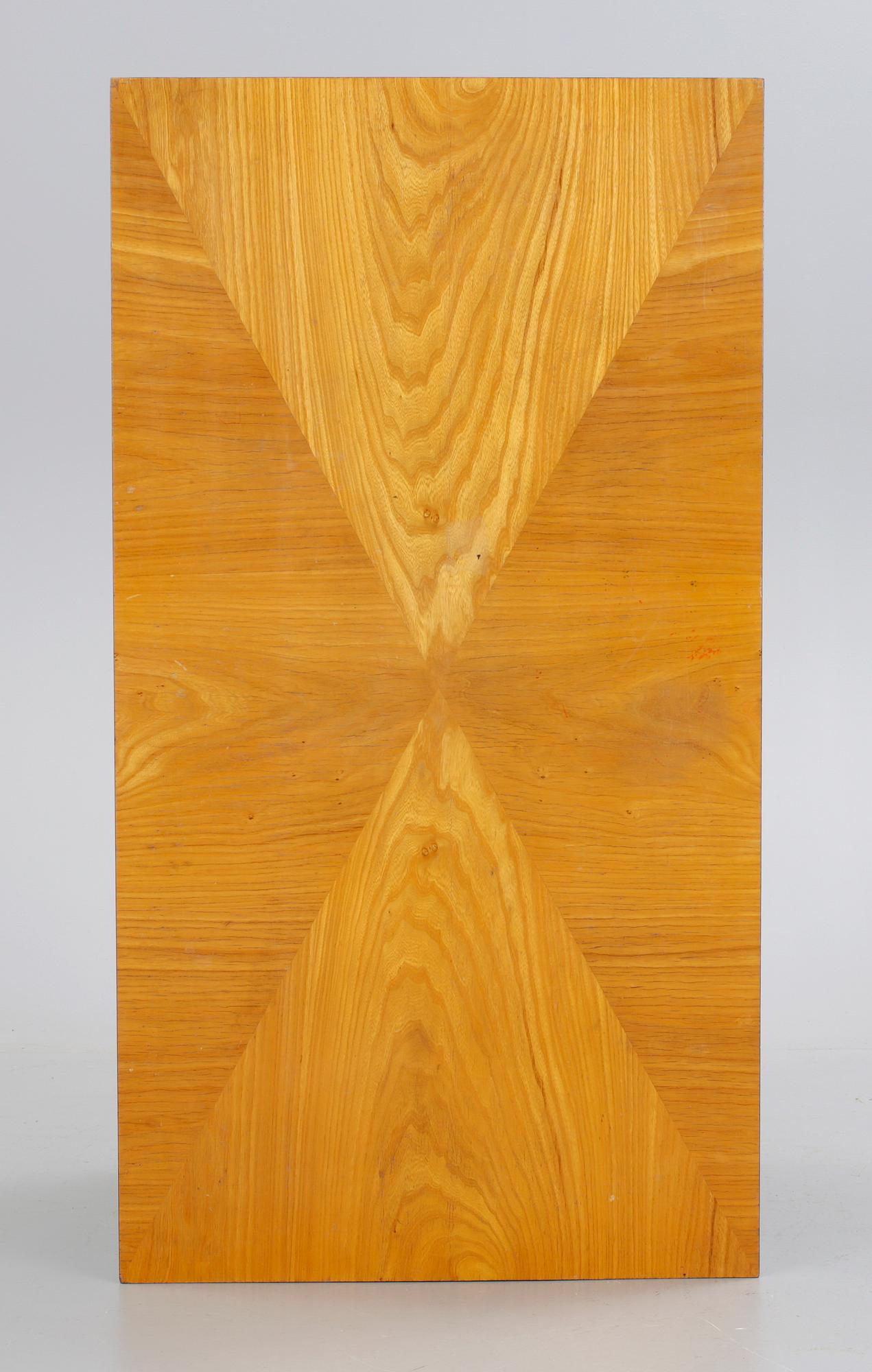 BORD, sannolikt Axel Larsson, Bodafors, 1930/40-tal.