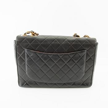 Chanel, bag, "Jumbo Single Flap Bag", 1994-96.
