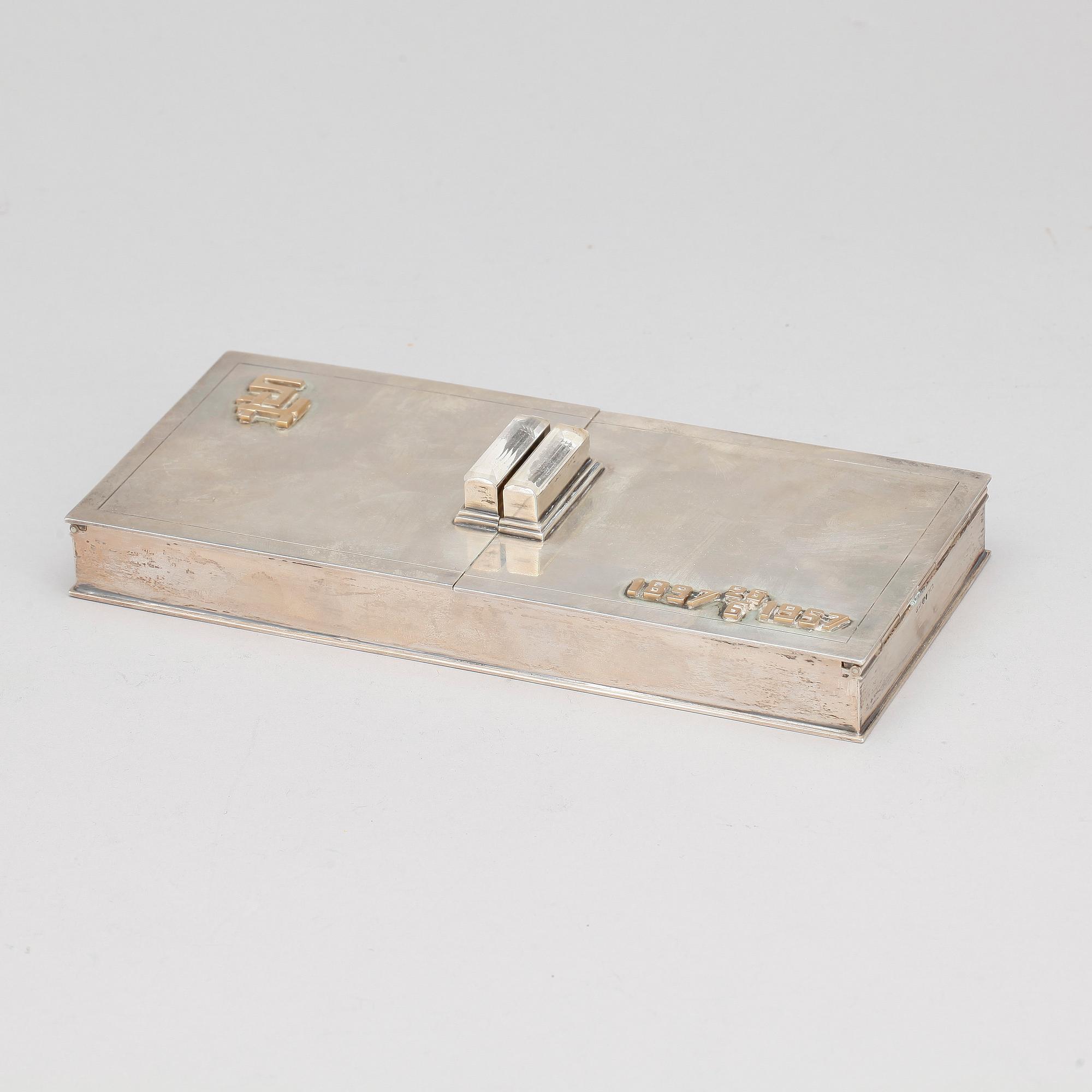 SKRIN, silver, 1946. Vikt 528 gram.