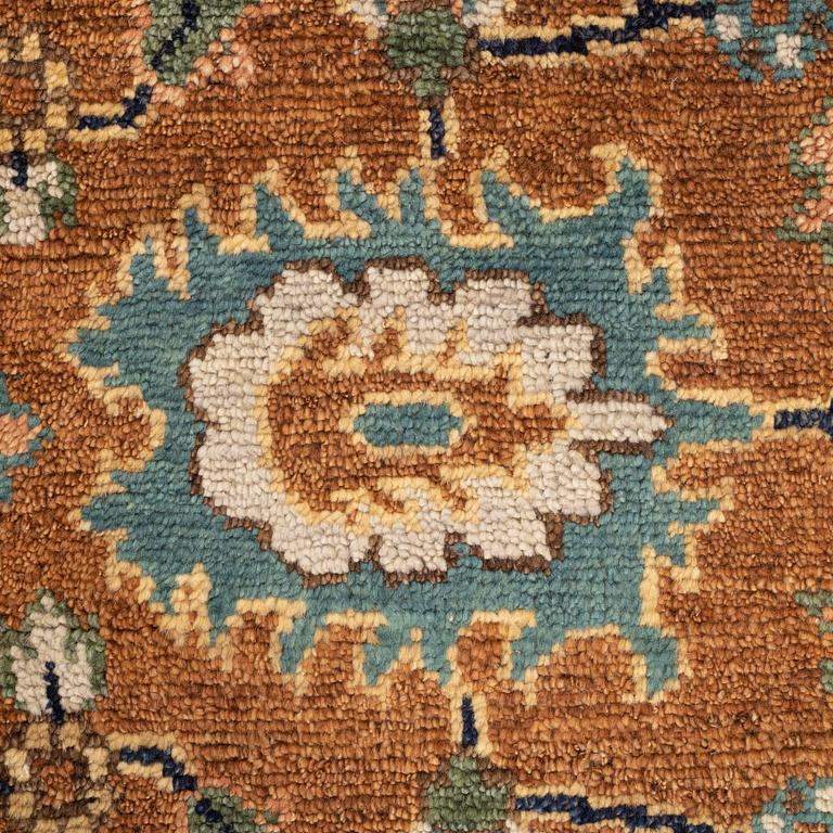 A carpet, Mamluk design, 300 x 245 cm.