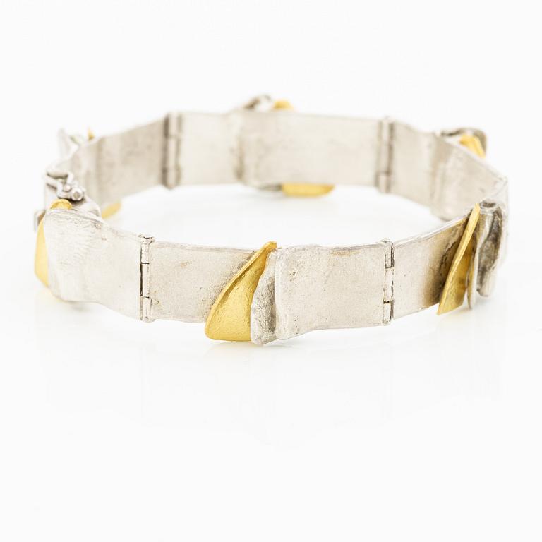 Bracelet silver and gilded silver.