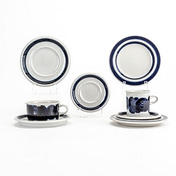 Ulla Procopé, servisdelar, 25 dlr, stengods, "Anemone", Arabia, Finland, 1900-taletes andra hälft.