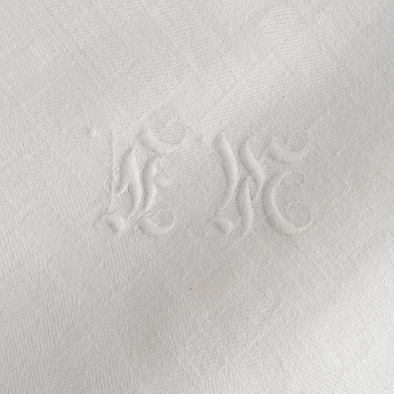 Duk samt servetter, linnedamast, 1800-tal.