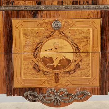 BYRÅ, gustaviansk stil, 1900-talets mitt.