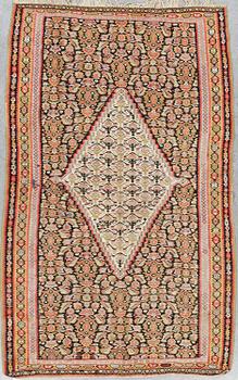 MATTA, semiantik/old Senneh kelim, ca 193 x 121,5 cm.