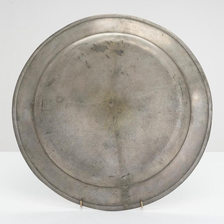 A 17th century Baroque pewter dish, London, England.