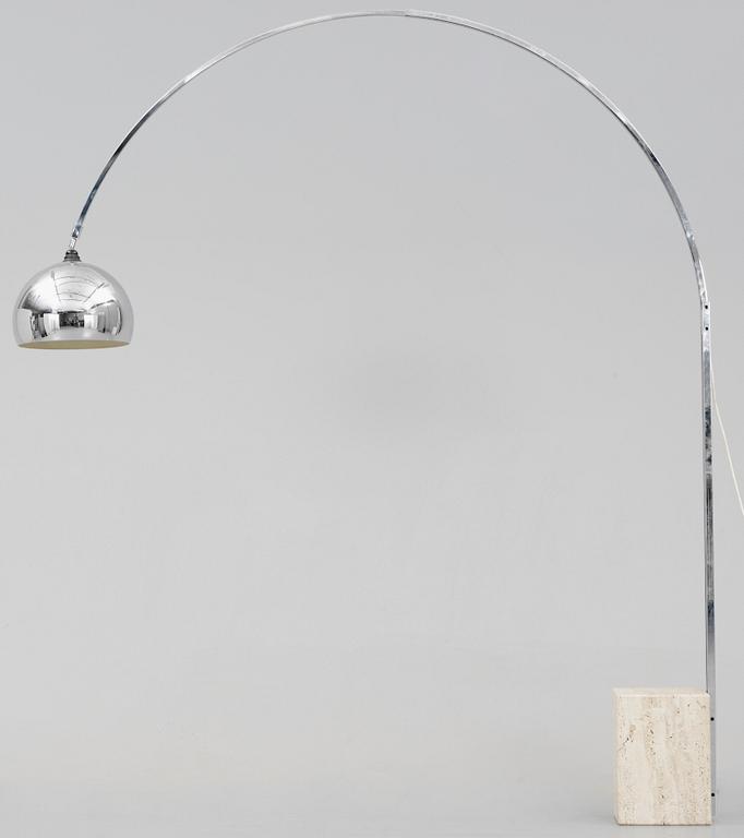 GOLVLAMPA, kopia efter "Arco", Achille & Pier Castiglione för Flos, Nave, Italien.