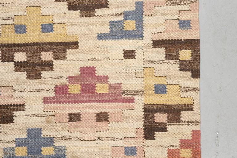 Märta Måås-Fjetterström, a carpet, "Munka-Ljungby", flat weave, ca 
 217,5 x 140 cm, signed AB MMF.