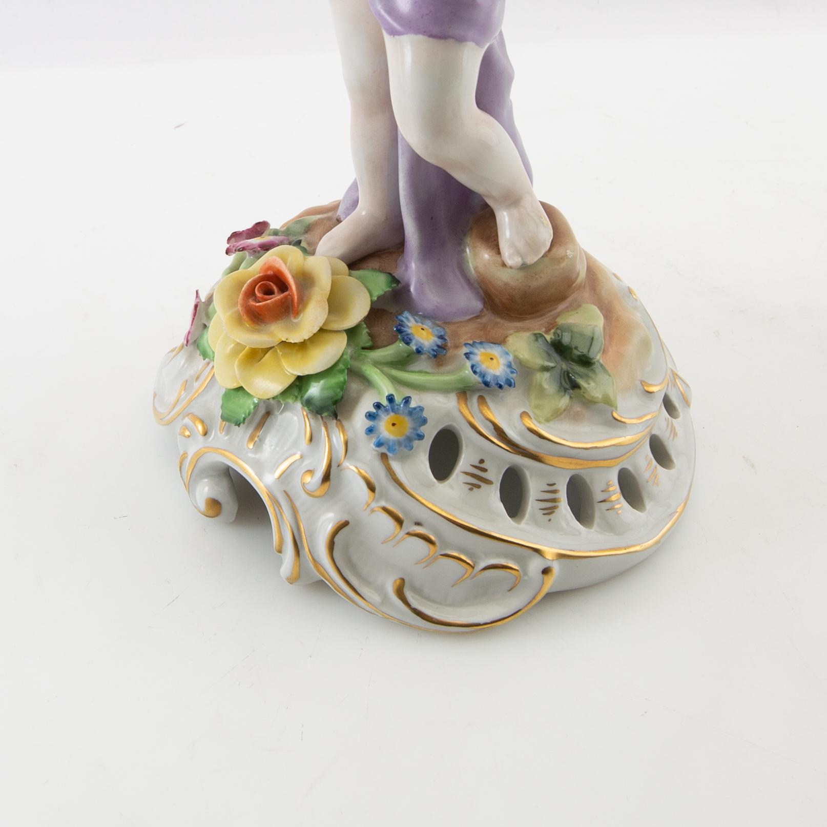 Kandelabrar 2 st Louis XV-stil Schierholz Tyskland 1900-talet mitt porslin.