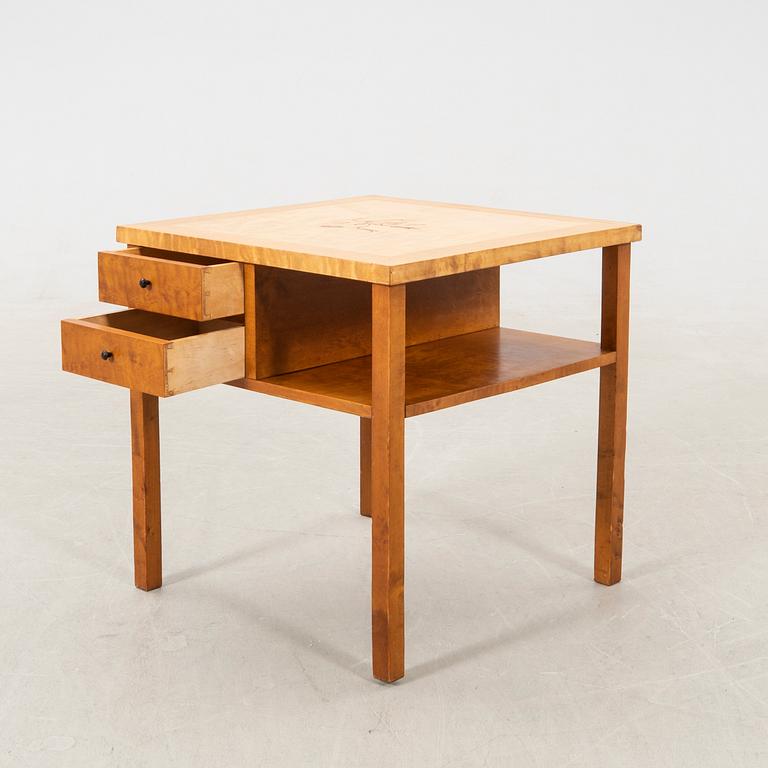 Coffee table/Side table 1940s.