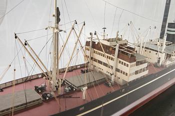 A ship model, M/S Templar, launched 1948.