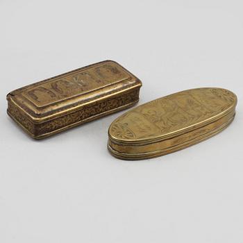 DOSOR, 2 st, mässing, 1700/1800-tal.