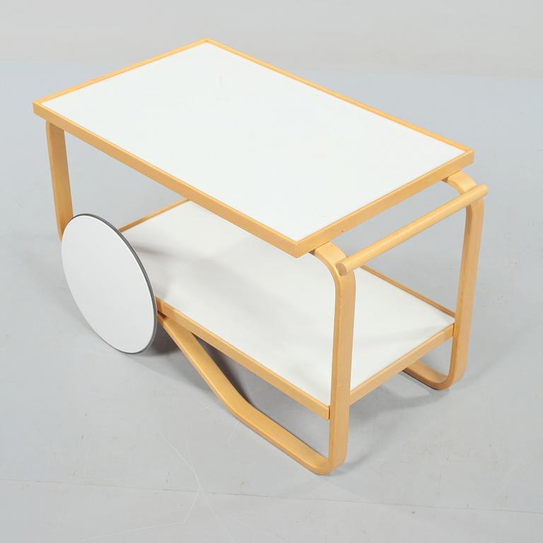 SERVERINGSVAGN, modell 901, Alvar Aalto, Artek, 1900-talet fjärde kvartal.