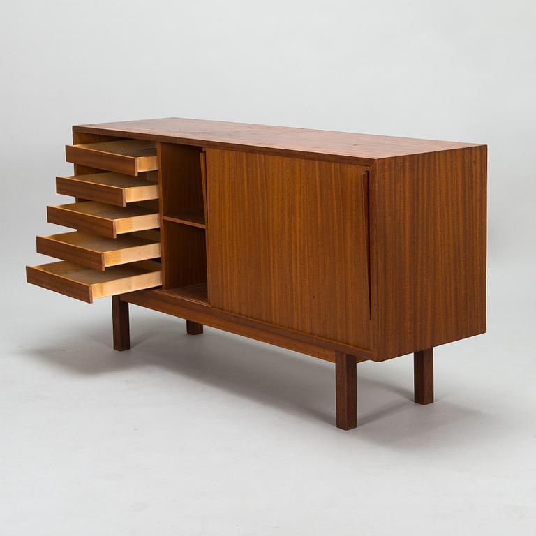 Skänk, 1900-talets mitt.