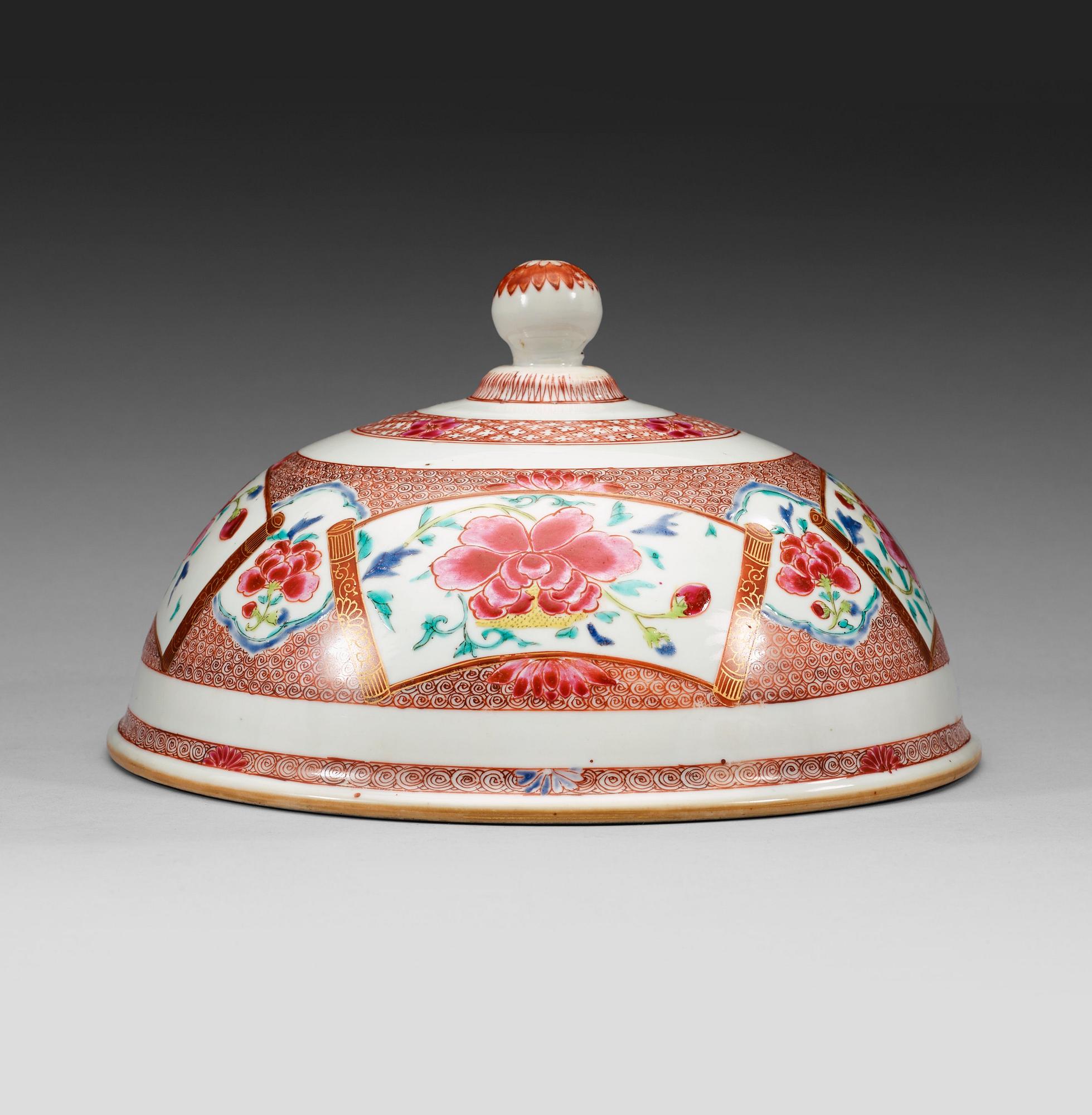 STEKHUV, kompaniporslin. Qingdynastin, Qianlong (1736-95).