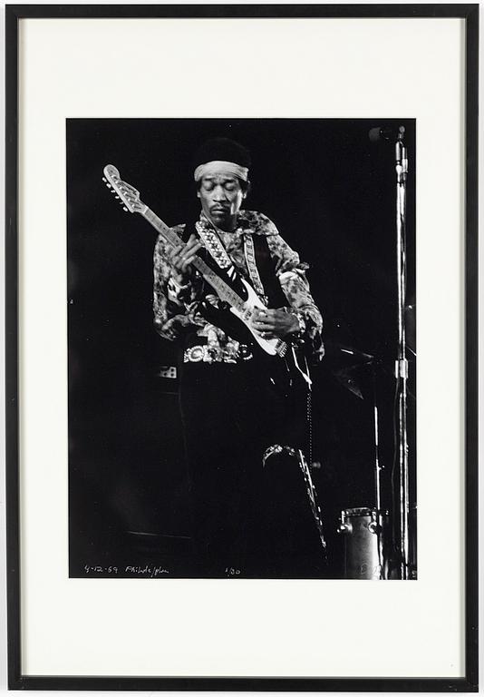 Edward Finnell, "Jimi Hendrix Philadelphia Spectrum April 12, 1969".