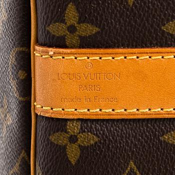 Louis Vuitton, A Monogram canvas 'Keepall 55 bandoulière' Bag.