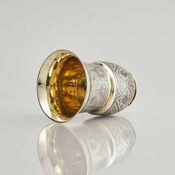 A Russian silver-gilt niello beaker, Moscow 1837. Unidentified maker. Assay master Nikolaj Bubrovin.