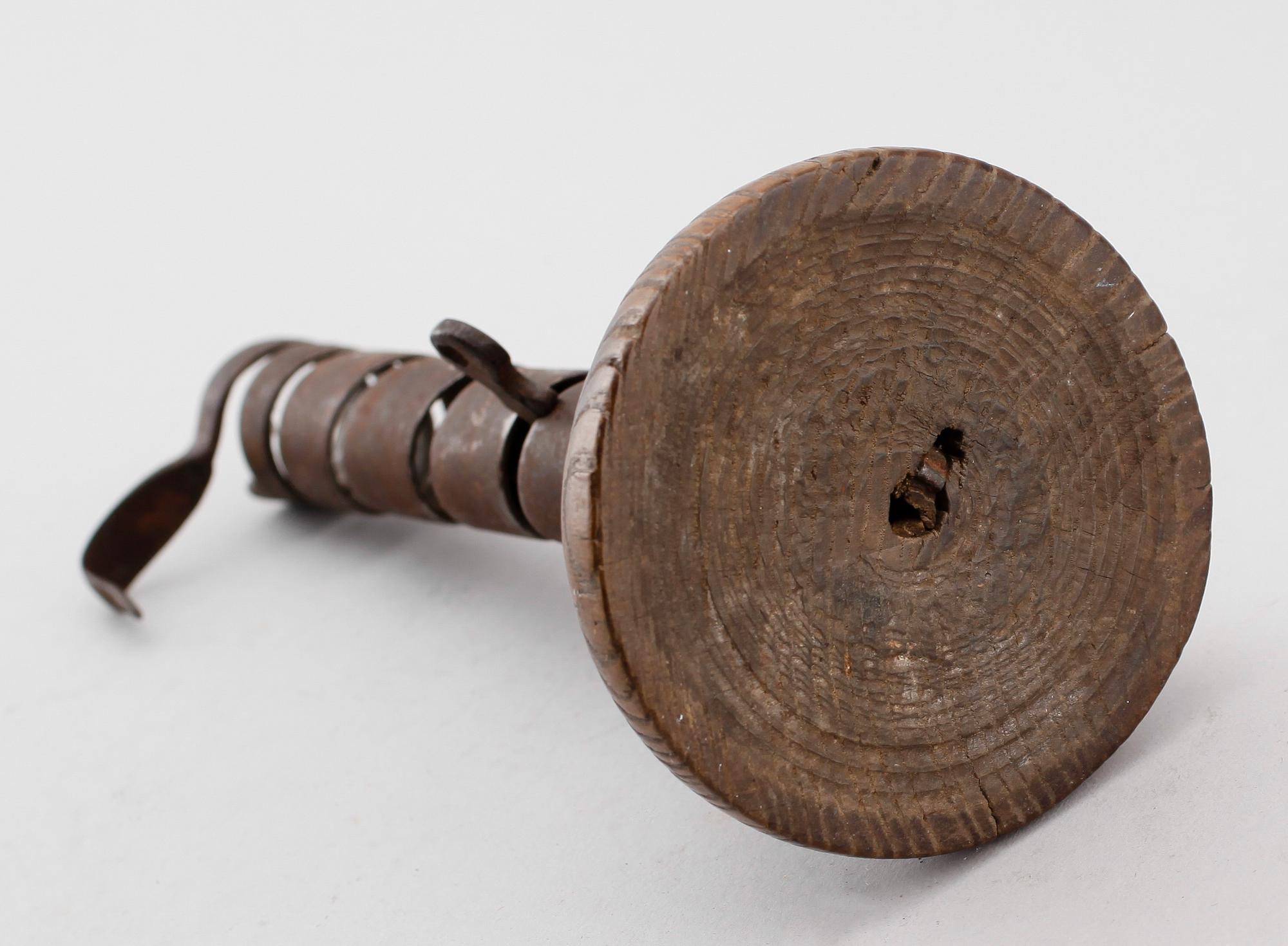 LJUSSTAKE, smide, 1700-tal.