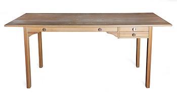 200. AN OAK DESK,