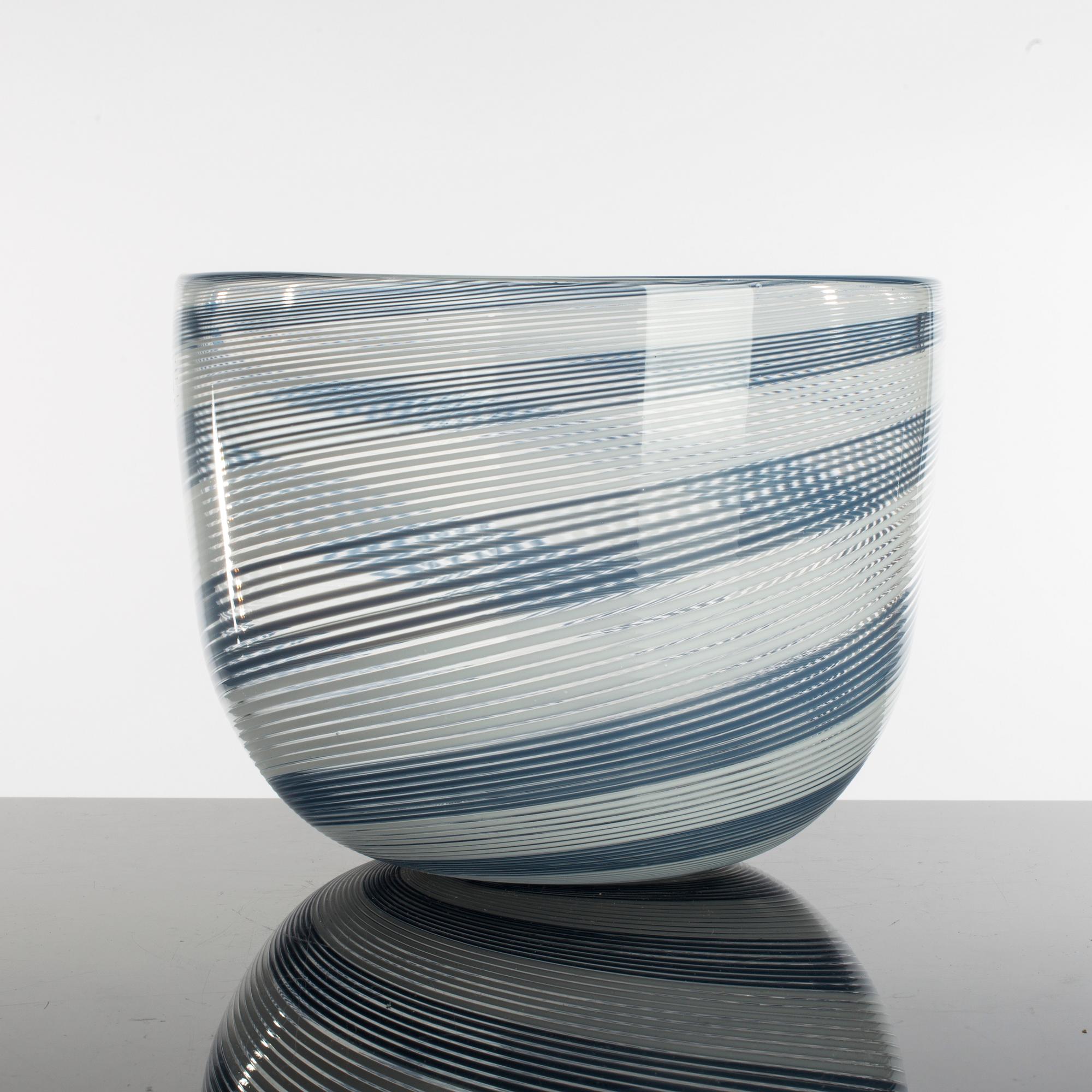 HEIKKI ORVOLA, two bowls, glass, signed, Nuutajärvi, Notsjö, Finland.