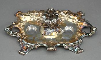 BORDSUPPSATS, silver. Samuel Hayne & Dudley Cater, London 1857, vikt ca 448 gram.