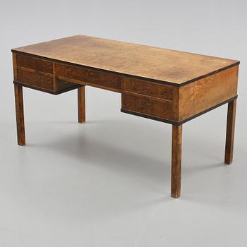 SKRIVBORD, Axel Larsson, Bodafors, 1930-tal.