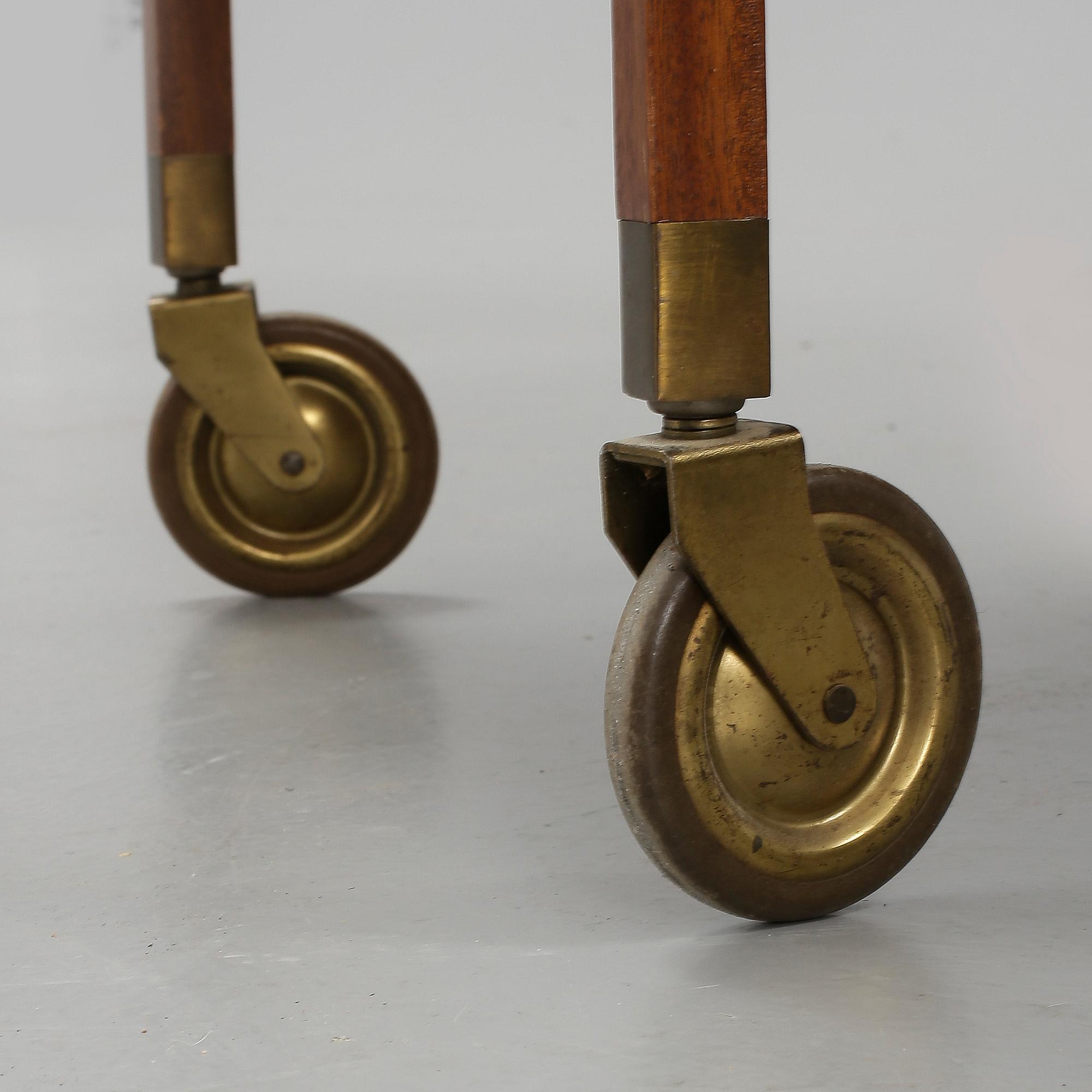 SERVERINGSVAGN, modell nr 756, Josef Frank, Firma Svenskt Tenn. Modellen formgiven år 1937.