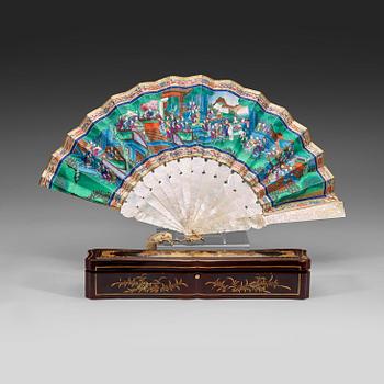 A watercolour on paper mother of pearl fan, Qing dynasty, 19th century.