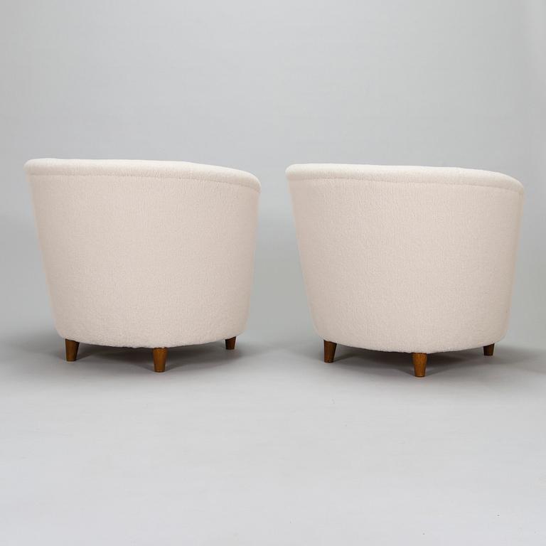 Elna Kiljander, a pair of 1930's armchairs for Mobilia.