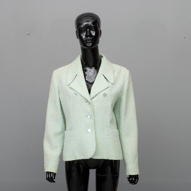 KAVAJ, Yves Saint Laurent.