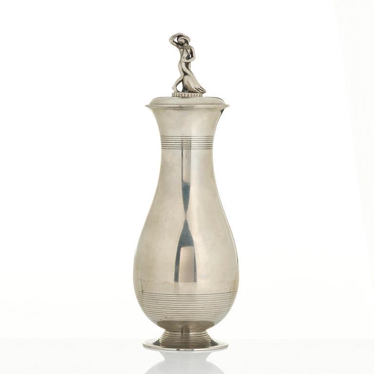 Sylvia Stave, a lidded vase model 5295, C.G. Hallberg, Stockholm, 1931.