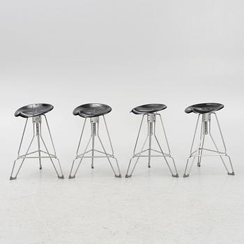 Yasu Sasamoto, pallar, 4 st, "Dulton stool", Dulton Co, 1900-talets andra hälft.