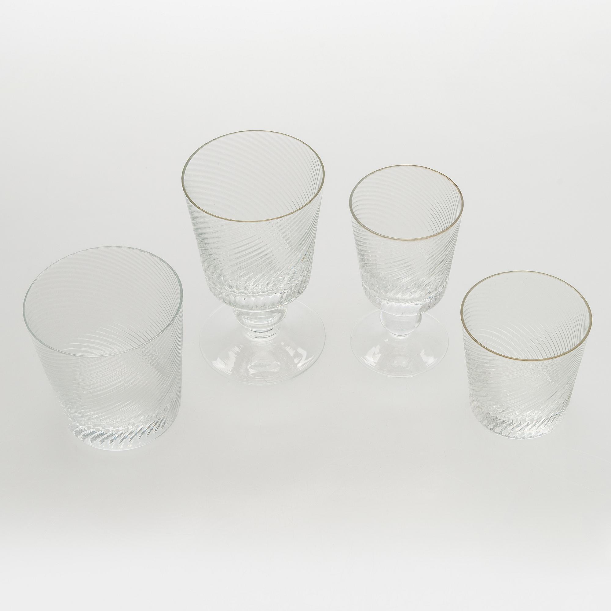 Saara Hopea, A 38-piece set of 'Master' drinking glasses, model 2125, Nuutajärvi.