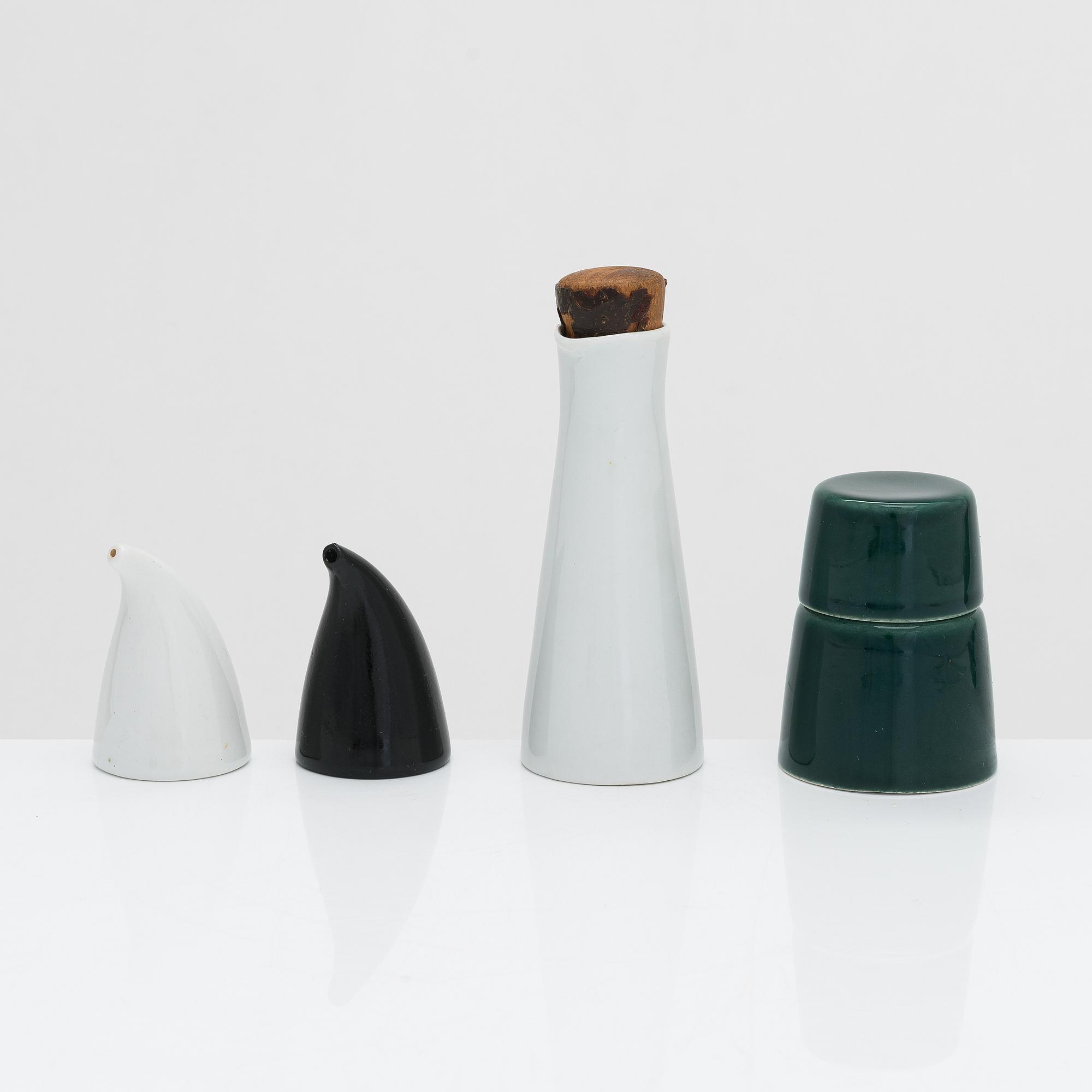 Kaj Franck, F-kryddset, 5 delar, Arabia, formgiven 1958. I produktion 1959-68.